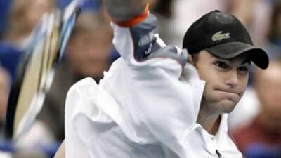 Andy Roddick has not given up on becoming the world's No 1 player again and aims to serve warning to his rivals by starting 2009 with his second UAE tournament victory and clinching the Capitala title in Abu Dhabi.
