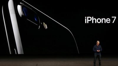Apple Inc CEO Tim Cook discusses the iPhone 7 during an Apple media event in San Francisco, California, US. September 7, 2016. Reuters/Beck Diefenbach