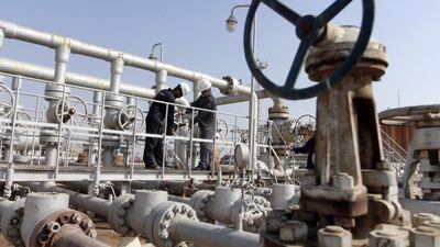 Baghdad’s income relies on the export of oil, which in turn allows it to support domestic commerce. Essay Al Sudani / Reuters