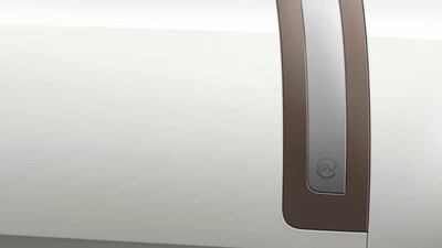 Range Rover's signature door design