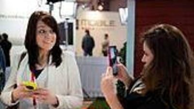 3. Smartphone for a better ‘selfie’ Often neglected, the camera on the front of your smartphone for taking a photo of yourself is becoming more powerful to satisfy the growth of the “selfie”. Huawei’s Ascend G6 boosts the front camera to five megapixels. More broadly, photo and video quality is improving rapidly. Sony’s new Xperia Z2 allows users to film in 4K resolution, the most advanced available on the market.AP