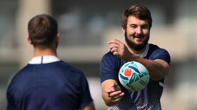 Lood de Jager passes during the South Africa Captain's Run. Getty Images