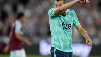 Jamie Vardy: 5 - The striker struggled to get in the match at all, as it passed by him. He had no touches in the box and had few in the final third.