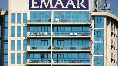 DUBAI, UNITED ARAB EMIRATES - Dec 09,2010: One of the Emaar residential tower in the Greens in Dubai. (Pawan Singh / The National) For Stock