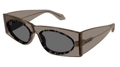 The rectangular frame exudes a retro vibe. Photo: Alaia