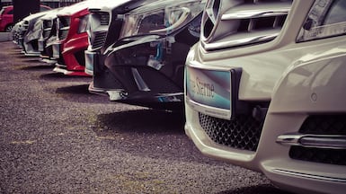 Experts reveal the check list to follow before purchasing a second-hand car. Photo: Pixabay