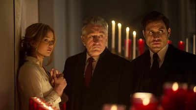 Jennifer Lawrence, Robert De Niro, and Édgar Ramirez in Joy. Merie Weismiller Wallace / Twentieth Century Fox via AP