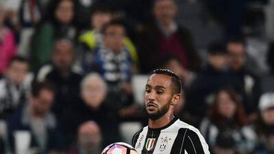 Juventus' defender Mehdi Benatia controls the ball during the Italian Serie A match against Torino at the Juventus Stadium in Turin on May 6, 2017. Miguel Medina / AFP
