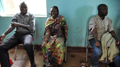 People in the Mali capital donate blood ready for injured civilians. Issouf Sanogo / AFP PHOTO