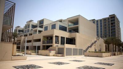 Al Raha Beach villas: Q3 no change. 3BR - Dh240-260,000. 4BR - Dh210-300,000. 5BR - Dh310-330,000. Q3 2013-Q3 2014 no change. Silvia Razgova / The National