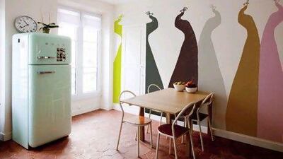 Peacocks. Julien Prenat / Minakani Walls