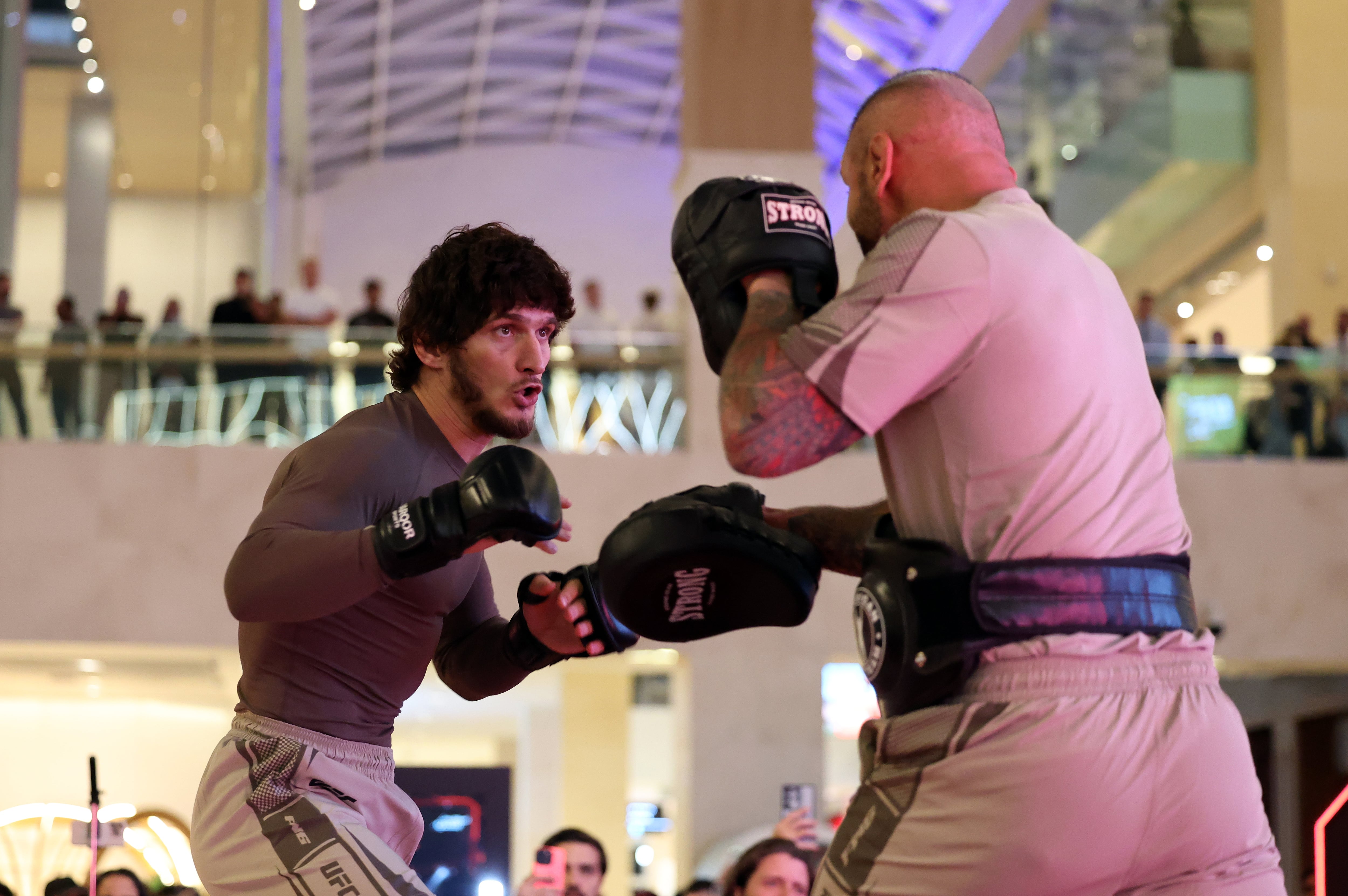 Movsar Evloev takes part in an open workout at Yas Mall.