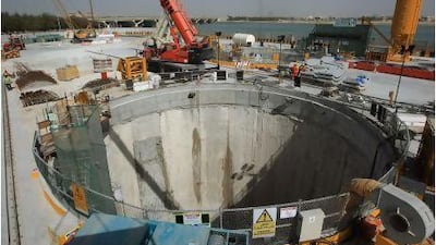 ABU DHABI - 16MAR2012 - Construction site of the Strategic Tunnel Enhancement Programme (Step) deep tunnel Sewer work under progress next to Armed Forces Officers Club in Abu Dhabi. Ravindranath K / The National