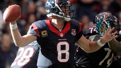 Houston Texans quarterback Matt Schaub prepares a pass against Jacksonville