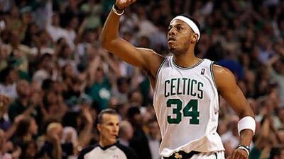 Paul Pierce, in action for the Boston Celtics last season, is expected to stay with the team next season.