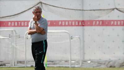 Portugal's coach Fernando Santos during training. Grigory Dukor / Reuters