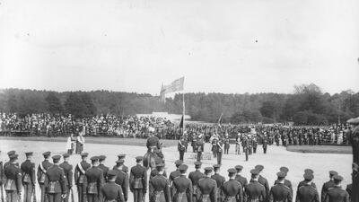 Sandhurst cadets during a visit of King George V in 1913. Getty Images)