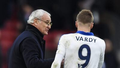 Leicester City manager Claudio Ranieri and Jamie Vardy celebrate winning after the game. Reuters / Dylan Martinez