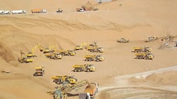 Construction work on the GCC rail link. Wam