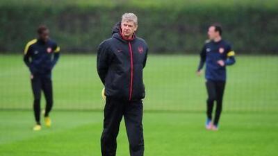 Arsenal's Arsene Wenger knows the season has been a "frustration" but is asking his players to dig deep and find inner strength.