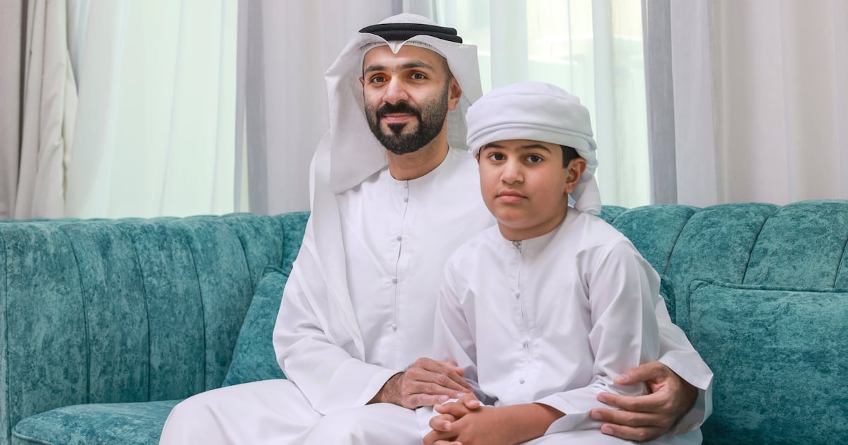 Emirati erholt sich nach seltenem Schlaganfall, der fälschlicherweise für ...