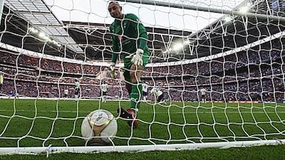 Heurelho Gomes, the Spurs goalkeeper, is likely to play a key role against Chelsea today.