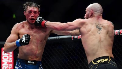 Alexander Volkanovski lands a punch on Brian Ortega during UFC 266 at T-Mobile Arena in Las Vegas on Saturday, September 26. USA TODAY Sports