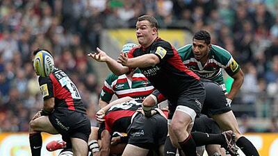 Brett Bowie, the Abu Dhabi Saracens chairman, plans to meet with English club Saracens, in black, in July to persuade the Premiership champions to make their affiliation official.