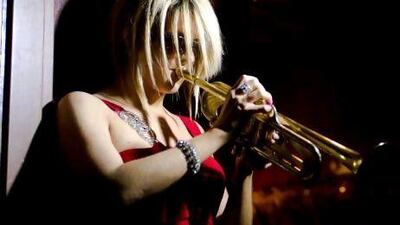 The jazz musician Cindy Bradley will perform at the Sub Stage on Tuesday.