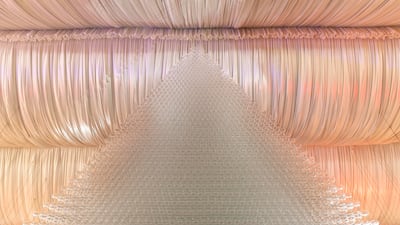 It took a whopping 54,740 flute glasses to create the pyramid.