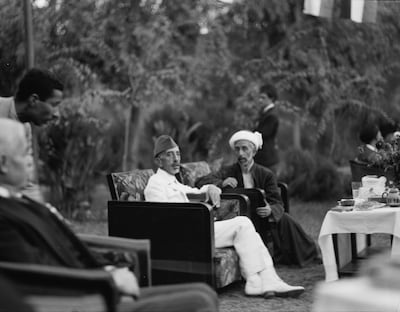 King Faisal I of Iraq (L) with his brother Emir Abdullah of Transjordan, at the palace in Baghdad, on October 6, 1932. Library of Congress