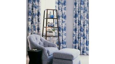 White walls emphasise the house's high ceilings and form a backdrop from which the colour scheme can really pop. "In such expansive rooms you need an awful lot of eye candy," Donovan says. Tria Giovan / Gap Interiors