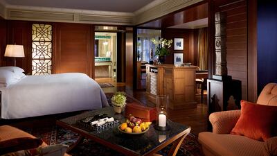 Inside one of the State Rooms located between the 3rd and 9th floors of the River Wing of Mandarin Oriental in Bangkok. Courtesy Mandarin Oriental Hotel Group