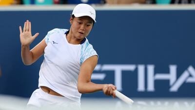 Sonobe Wakana plays a shot during the match against Ons Jabeur.