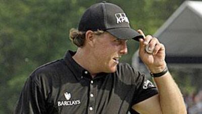 The world No 2 Phil Mickelson has the chance to become No 1.