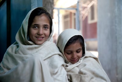 Sisters Asma (right), 8, and Shabnam, 6. This is Sa'adia Khan's favourite photo in the series. Sa'adia Khan / MSF