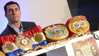 Wladimir Klitschko has undergone surgery to have a kidney stone removed.