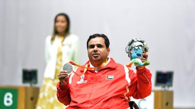 Abdullah Sultan Al Aryani receives his silver medal. Gaber Abideen / Aletihad