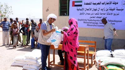 Food aid from the Khalifa bin Zayed Al Nahyan Foundation is distributed to families in Berbera, Somaliland. Wam