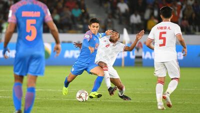 India captain Sunil Chhetri, centre, missed at least two chances to score against the UAE on Thursday night. Khaled Desouki / AFP
