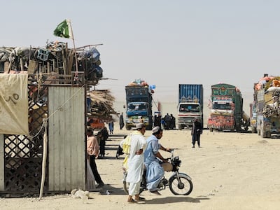 Afghan refugees at the border with Pakistan in the Chaman district. Turkey and Qatar mediated a ceasefire between Afghanistan and Pakistan. EPA