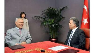 Abdullah Gul, right, Turkey's president, meets with Tariq al-Hashemi during the Iraqi vice president's official visist to Turkey.
