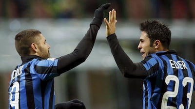 Inter Milan captain Mauro Icardi, left, scored the only goal of Wednesday night's win over Chievo. Alessandro Garofalo / Reuters