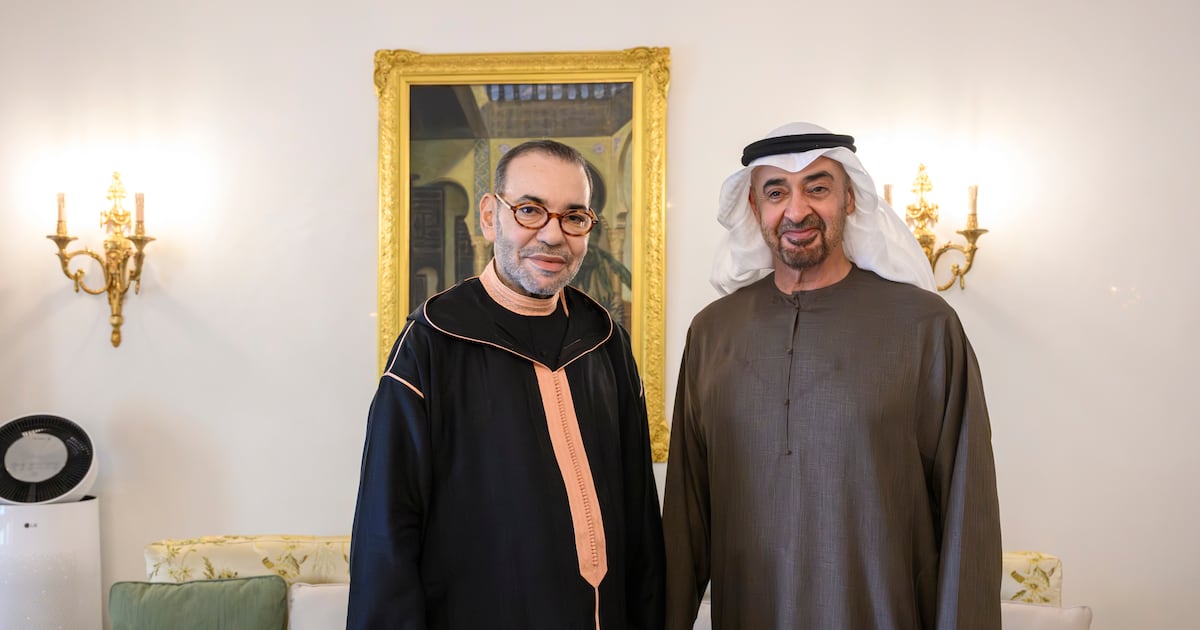 President Sheikh Mohamed meets Morocco's King during private visit