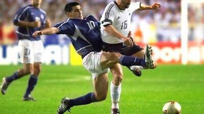 Claudio Reyna, left, played 111 times for the United States including the 2002 World Cup. Shaun Botterill / Getty Images