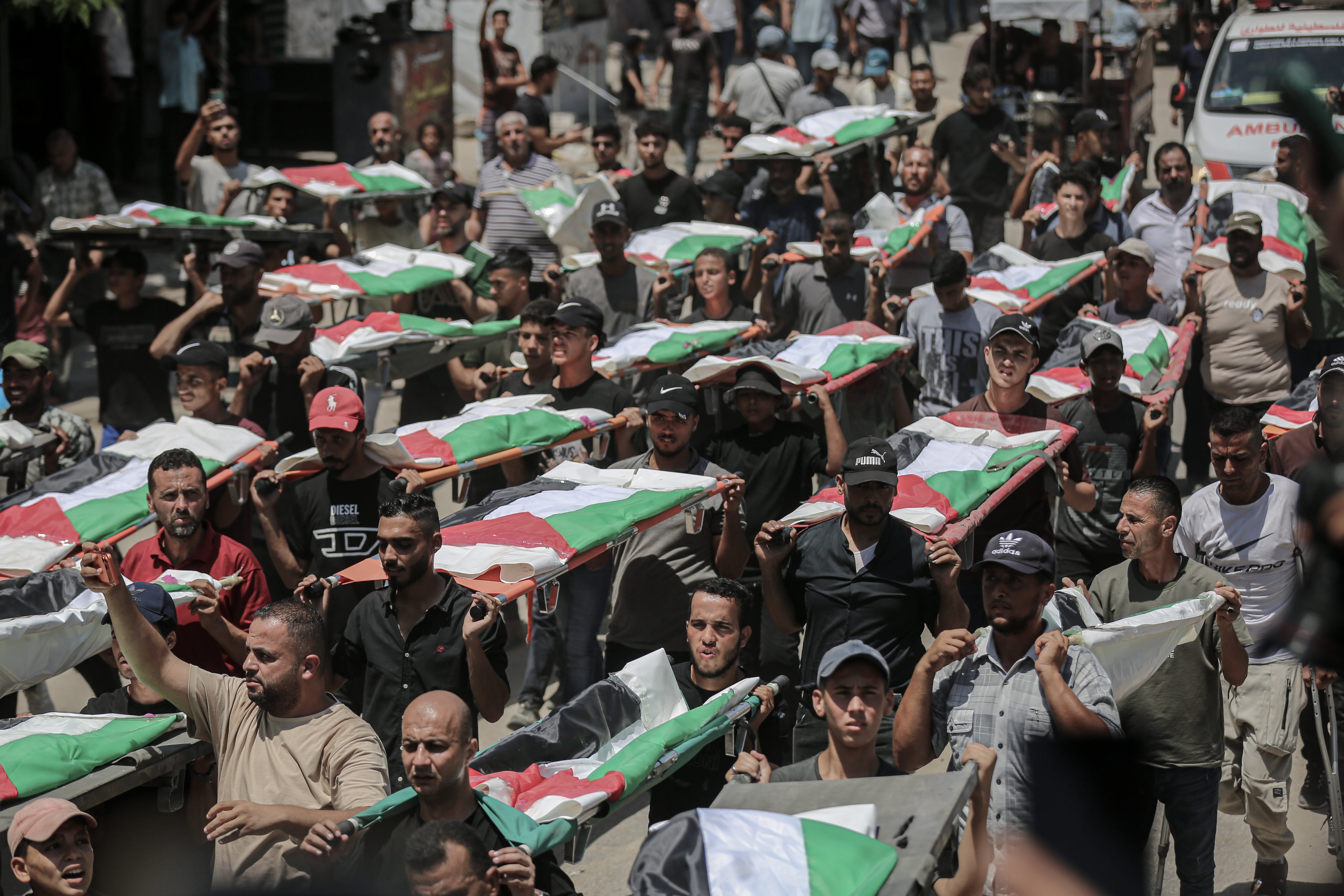 Image linked from the original feed: Gaza mediators deliver sharp rebuke to Israel for 'undermining peace plan' with strikes