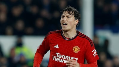 Excellent dealing with Everton’s high crosses, but found it difficult to deal with Calvert-Lewin. More touches than any other United player. Reuters