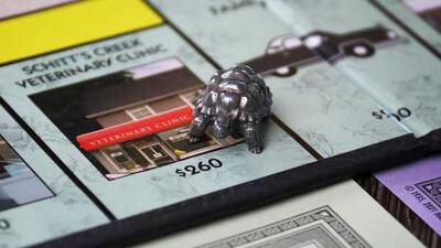 The Ted the Turtle token fittingly sat on the Schitt's Creek Veterinary Clinic property space