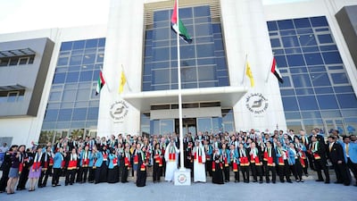 Dubai Duty Free management and staff. Courtesy Dubai Duty Free.