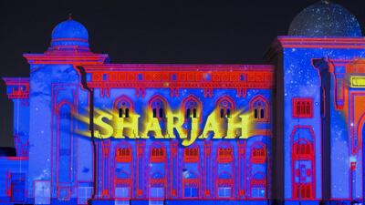 Using three-dimensional lighting techniques, the festival features a series of cleverly executed moving visual displays projected onto some of the emirate’s landmark buildings.